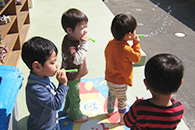 シャボン玉遊び